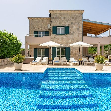 Villa Petmat - With Private Pool And 6 Bedrooms Ντουμπρόβνικ Εξωτερικό φωτογραφία