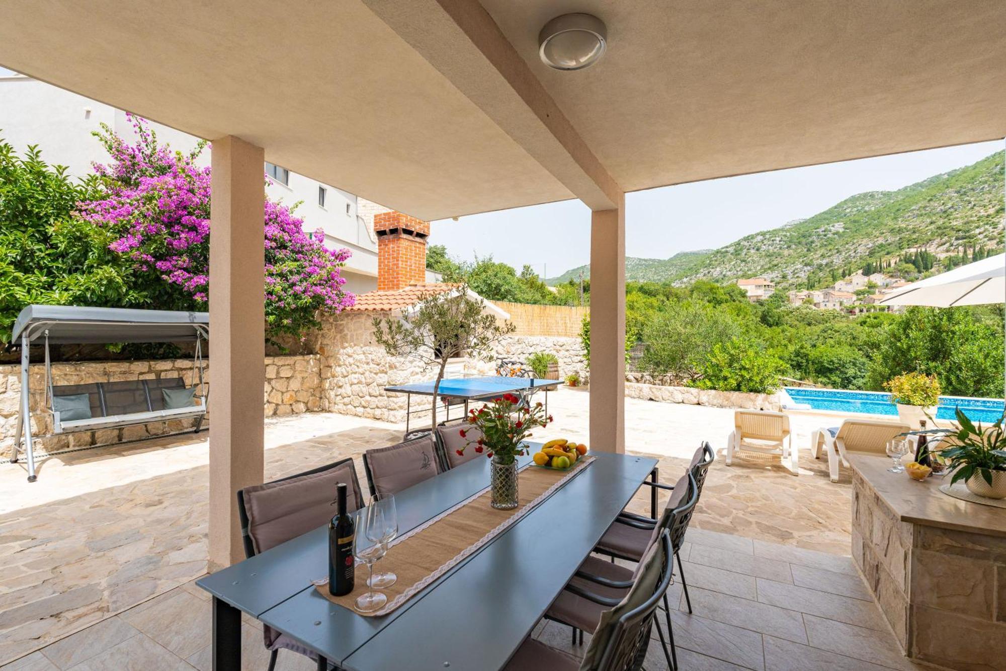 Villa Petmat - With Private Pool And 6 Bedrooms Ντουμπρόβνικ Εξωτερικό φωτογραφία